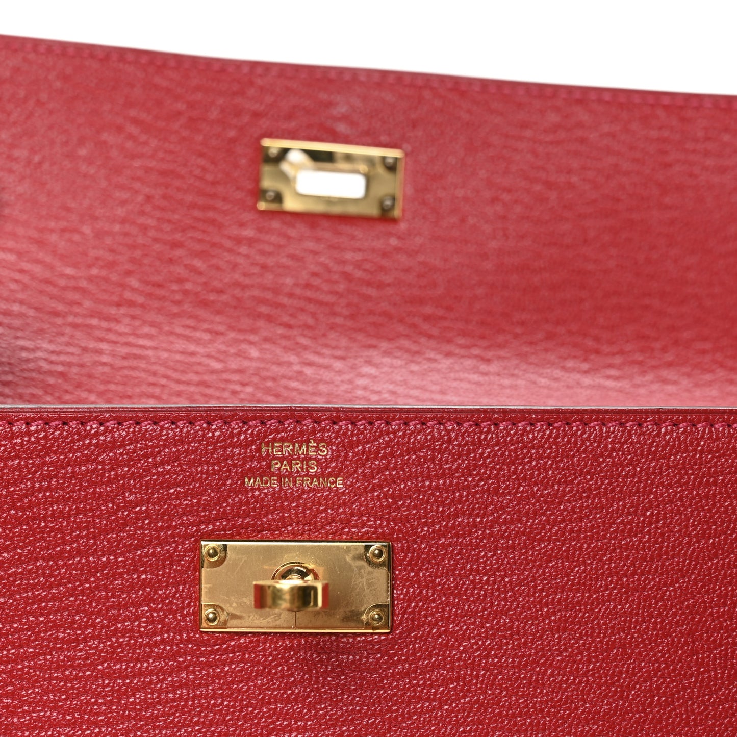 Chevre Mysore Kelly Longue Wallet Rouge Casaque