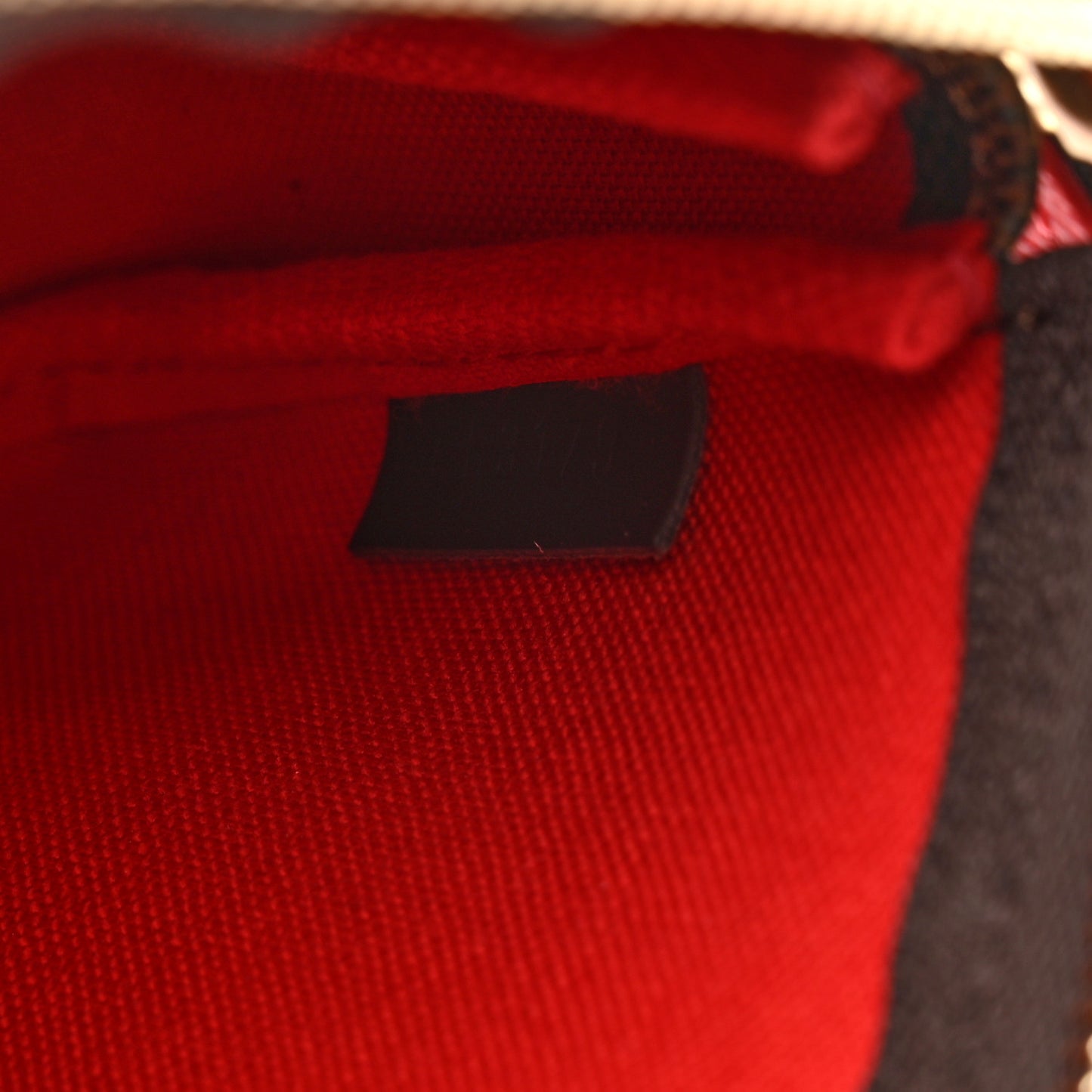 Damier Ebene 2019 Christmas Animation Mini Pochette Accessories Red