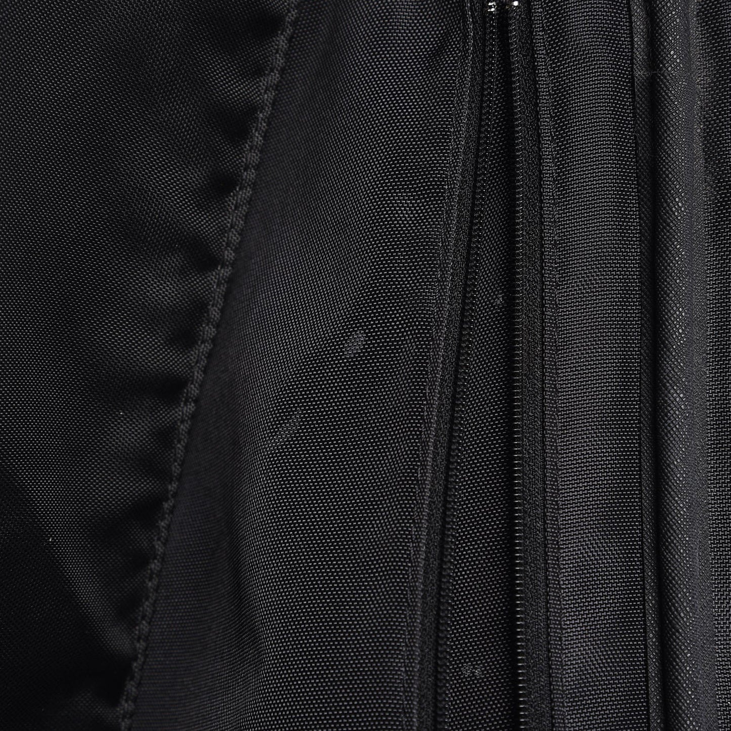Damier Graphite Pegase 65