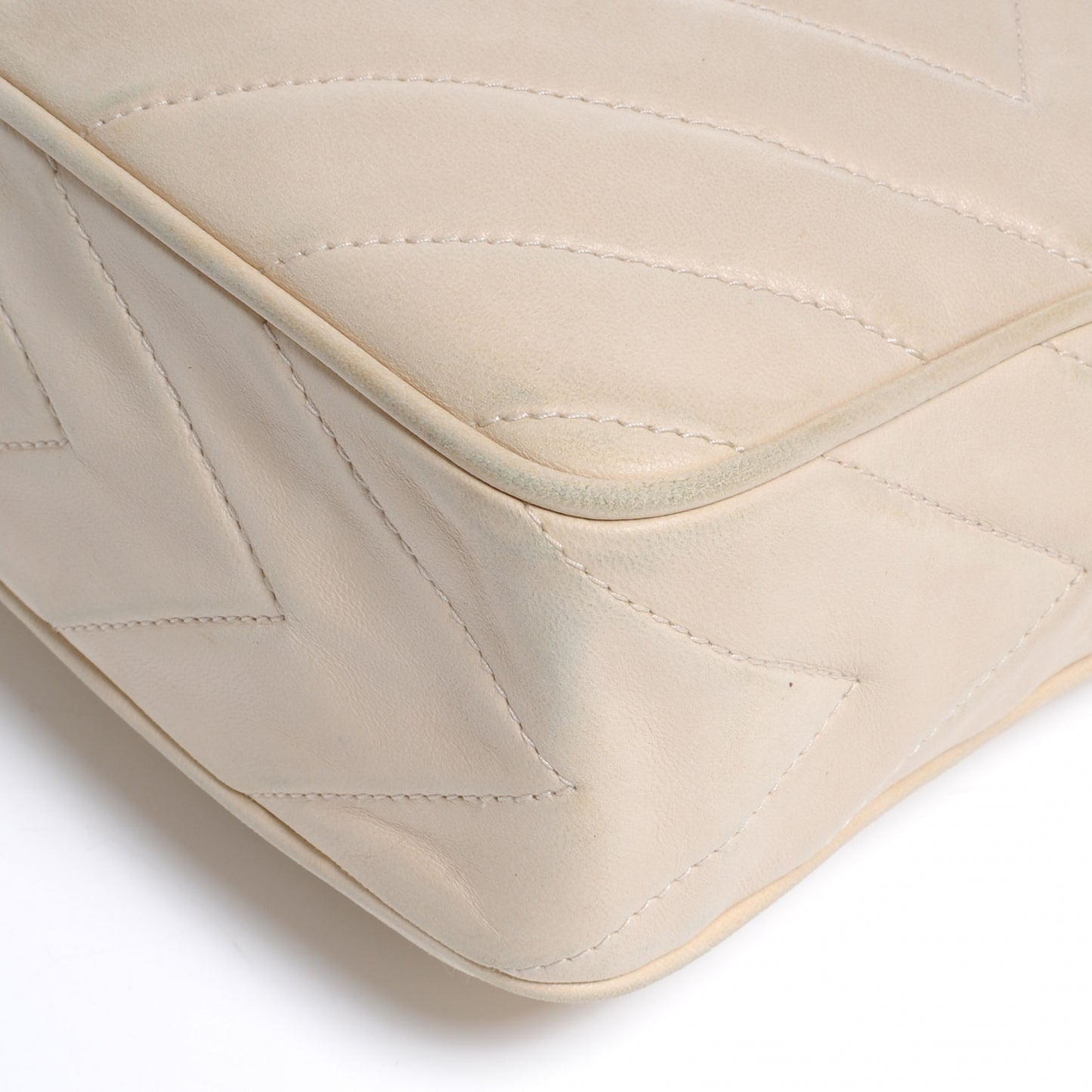 Lambskin Chevron Tassel Camera Case Beige