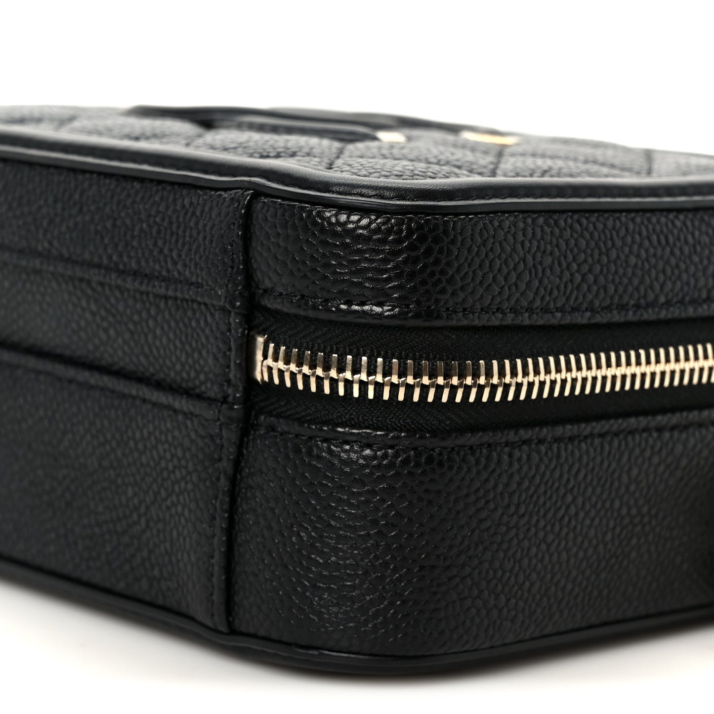 Caviar Quilted Small CC Filigree Vanity Case Black