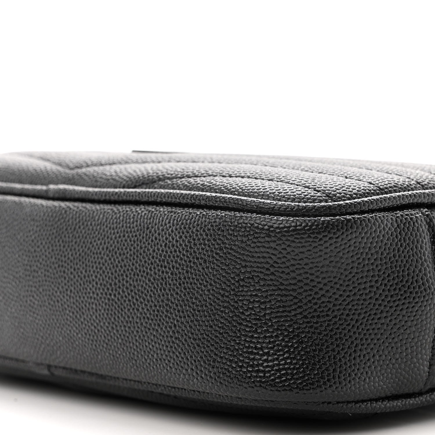 Saint Laurent Grain De Poudre Matelasse Monochrome Monogram Mini Lou Camera Bag Black 10 of 11