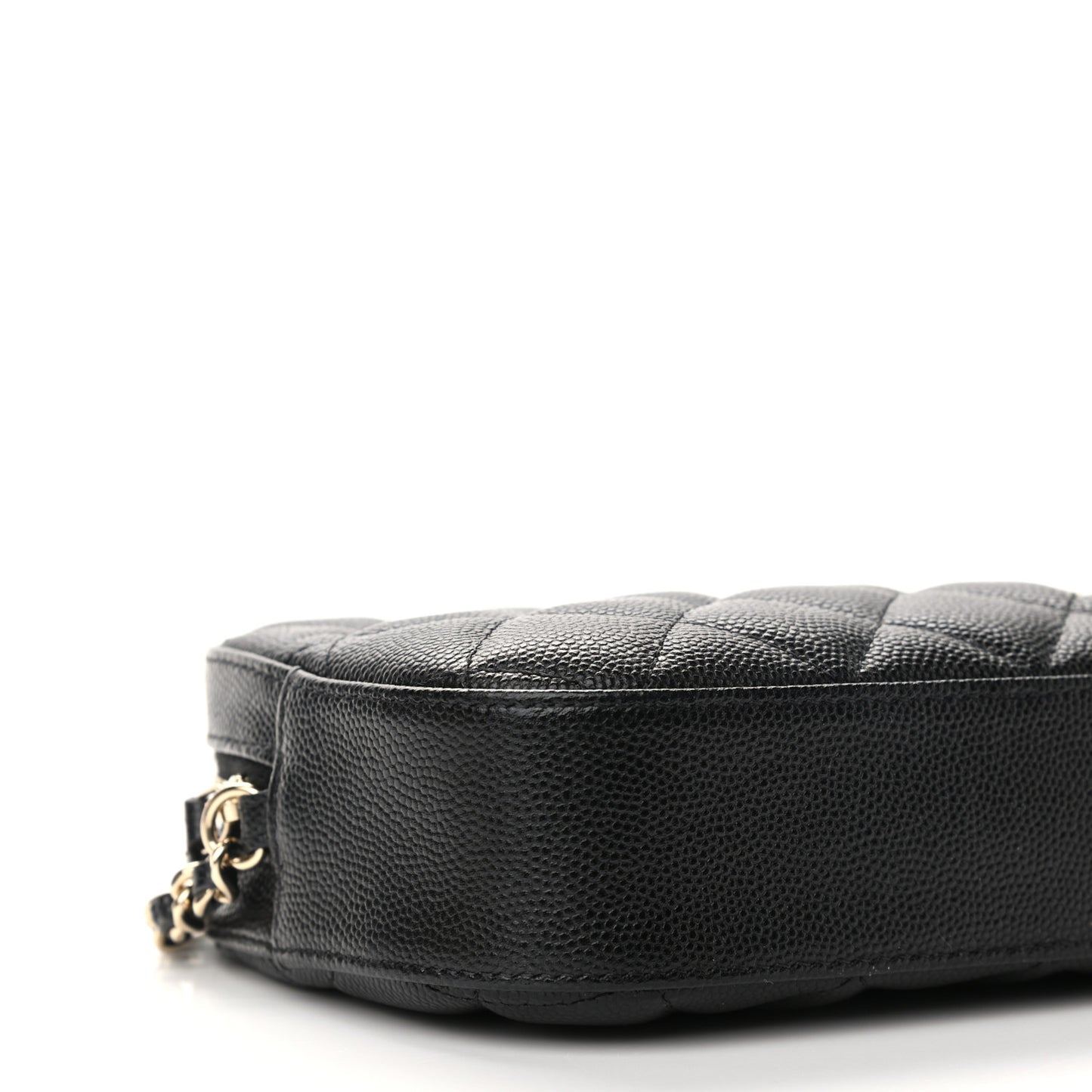 Caviar Quilted Vanity With Chain Black