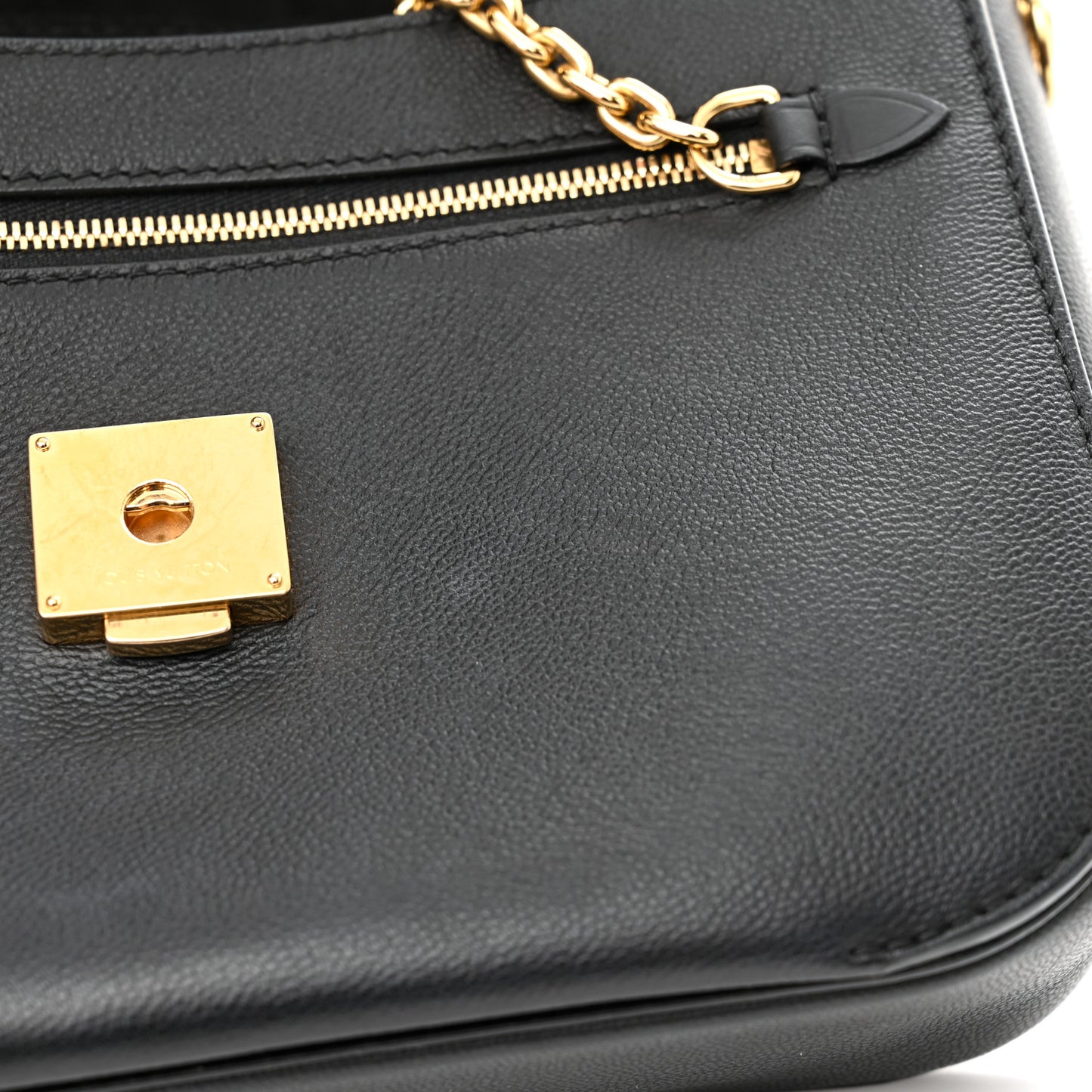 Calfskin Monogram Very Messenger Black