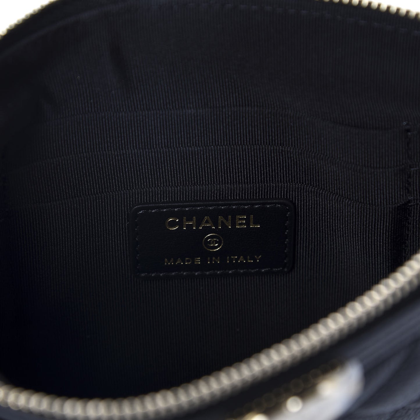 Caviar Quilted Classic Zip Boy Pouch Black