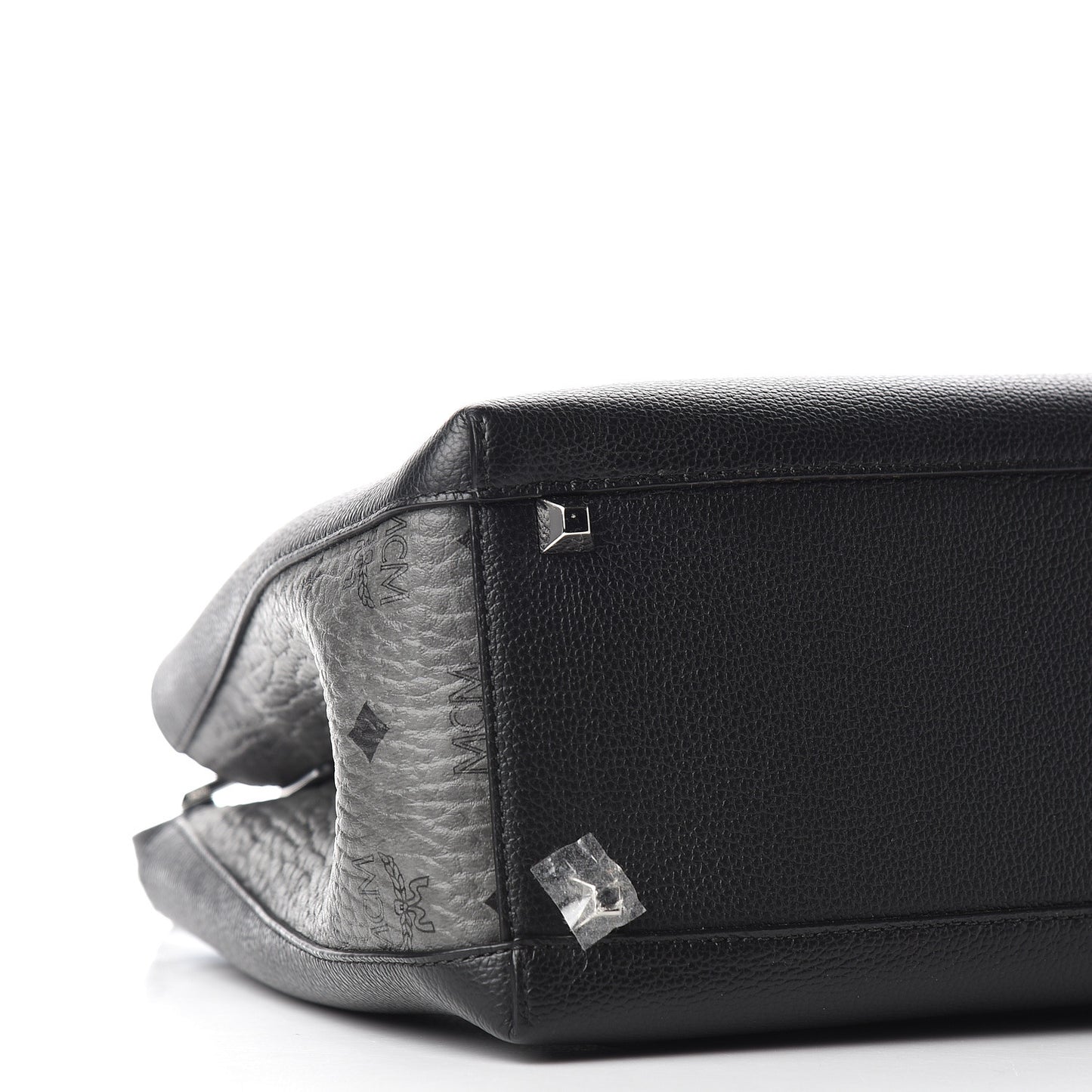 Grained Calfskin Visetos Medium Sarah Hobo Black