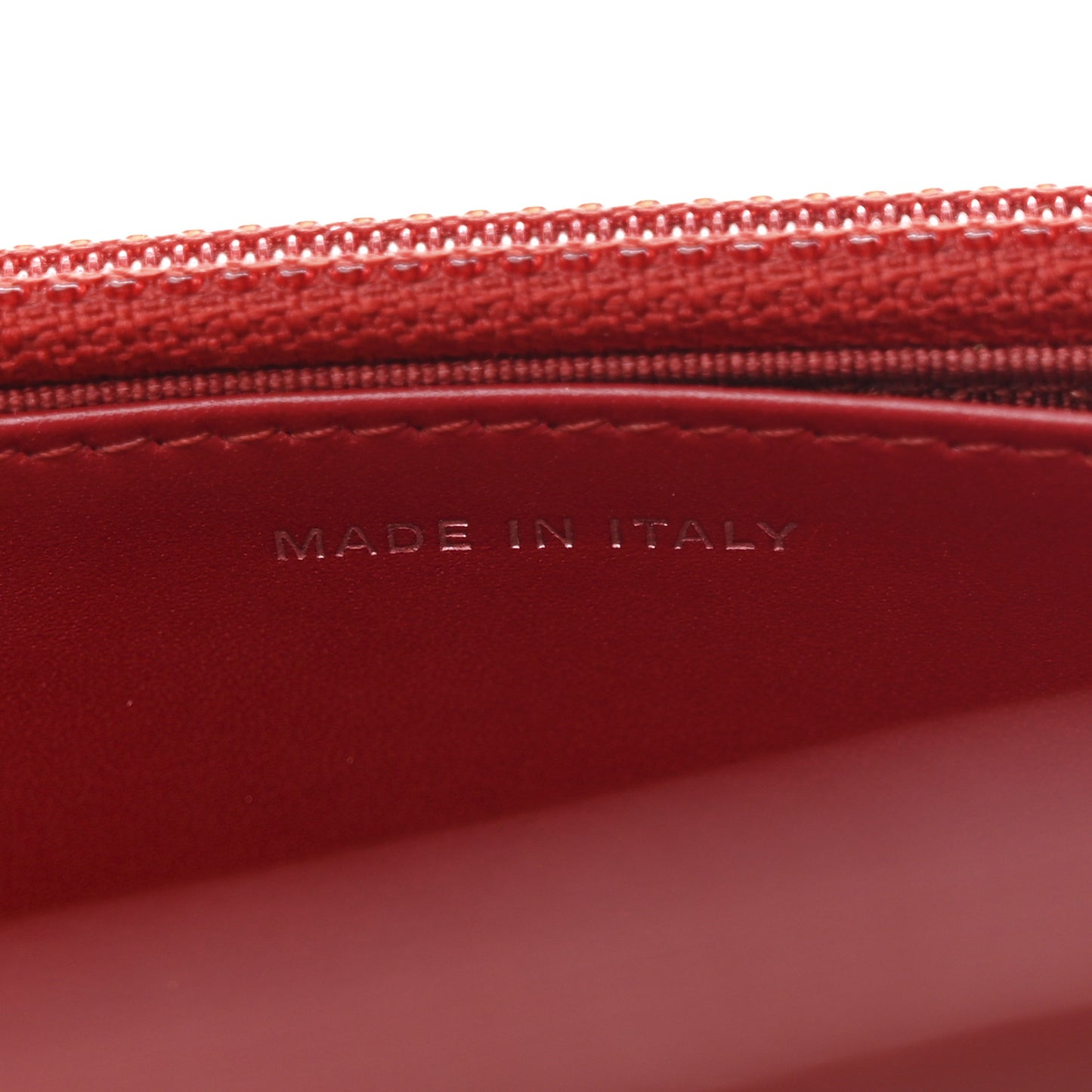 Caviar Quilted Wallet On Chain WOC Red