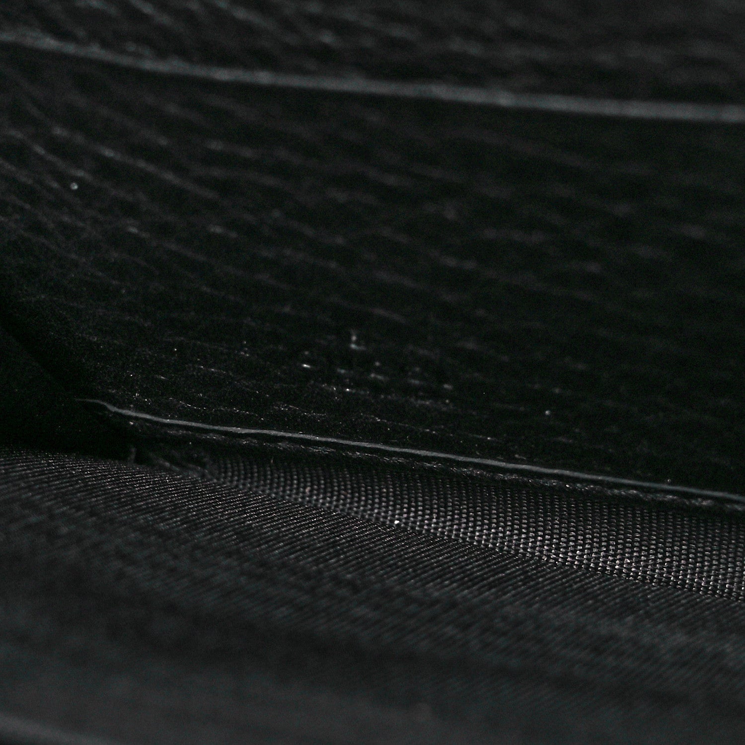 Gucci Pebbled Calfskin Studded Soho Zip Around Wallet Black 5 of 8