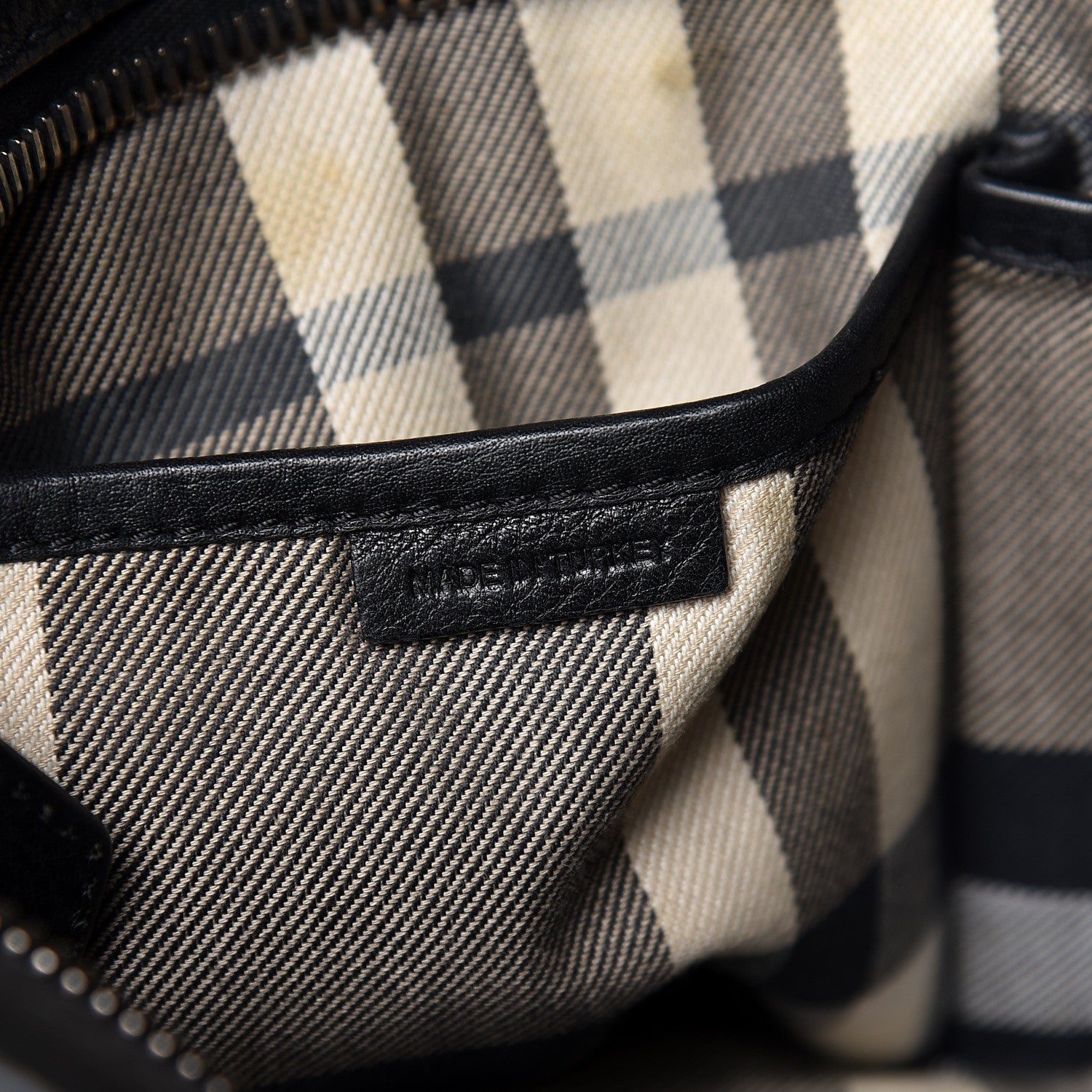 Burberry Grainy Calfskin Tote Black 8 of 17