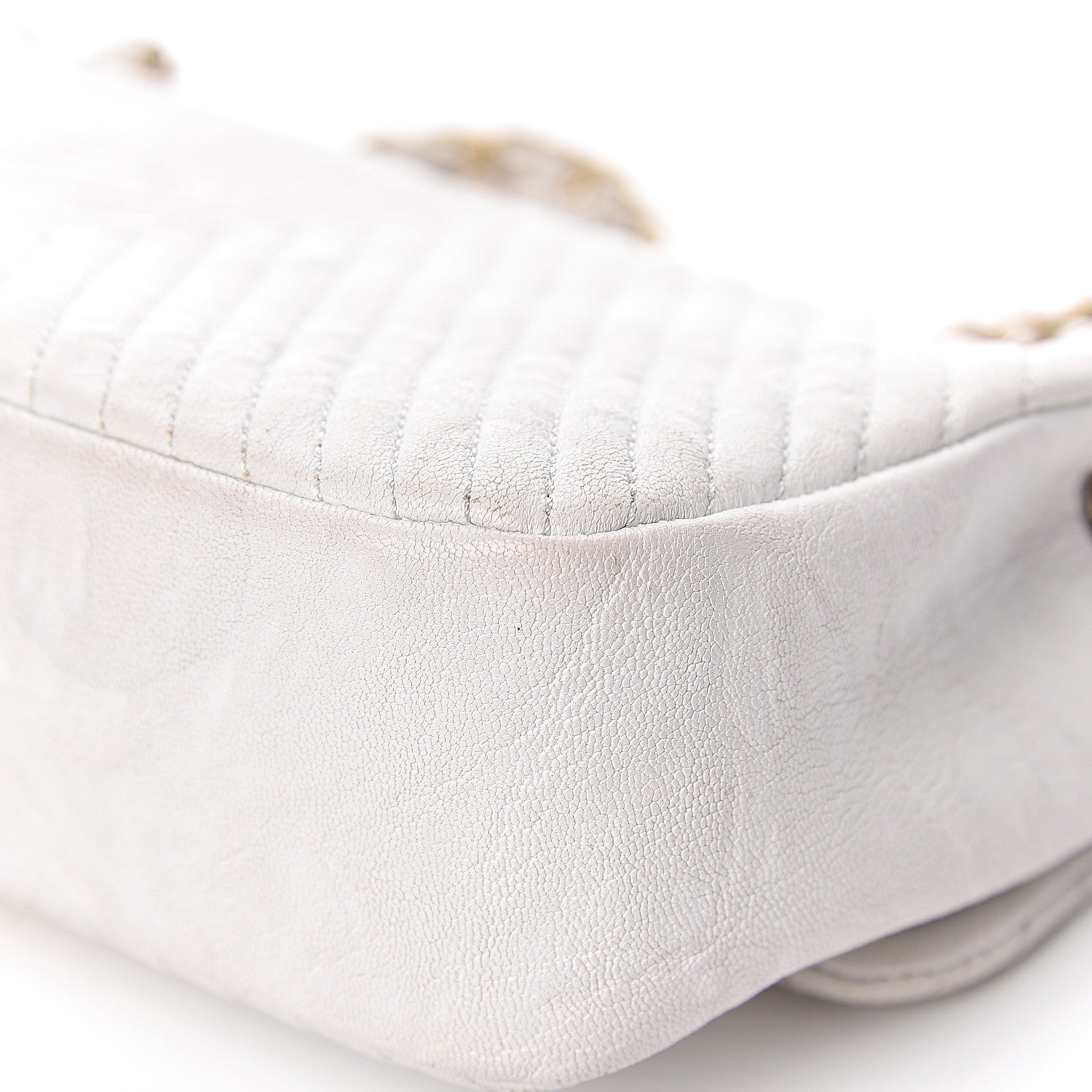Chanel Calfskin Surpique Chevron Small Flap White 19 of 34