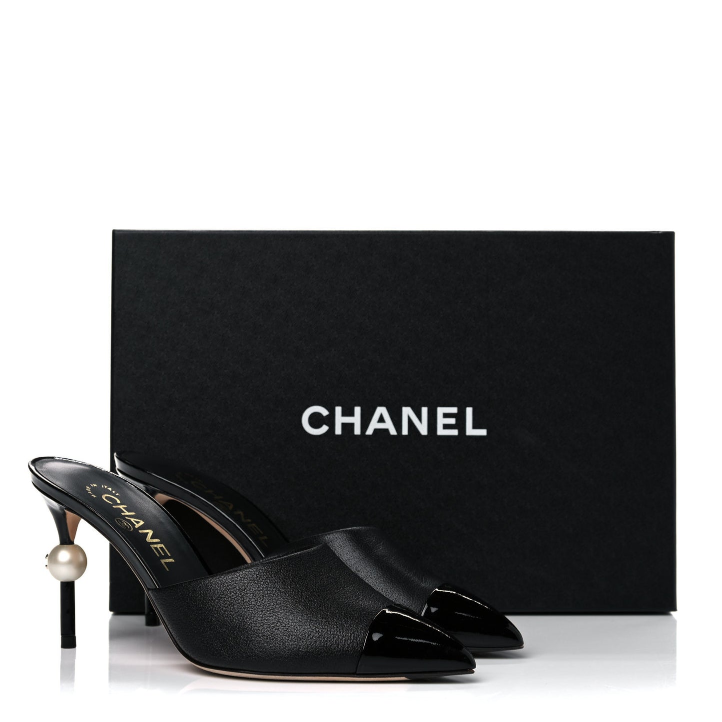 Goatskin Patent Cap Toe Pearl Mule 37 Black