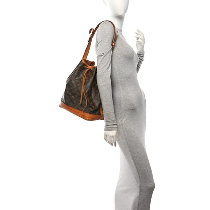 Louis Vuitton Monogram Noe 2 of 12