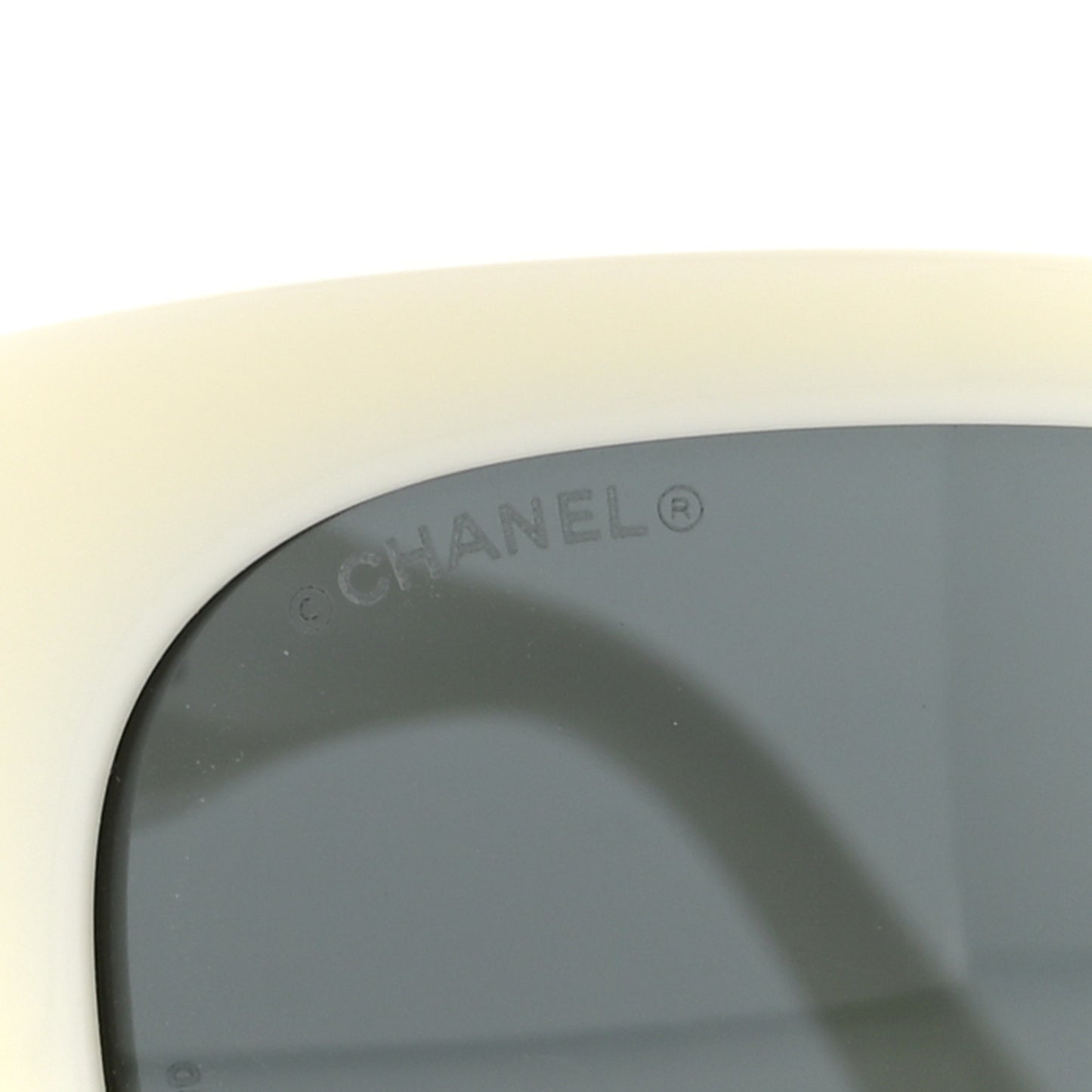 Acetate Polarized Pearl CC Square Sunglasses 5482-H-A White