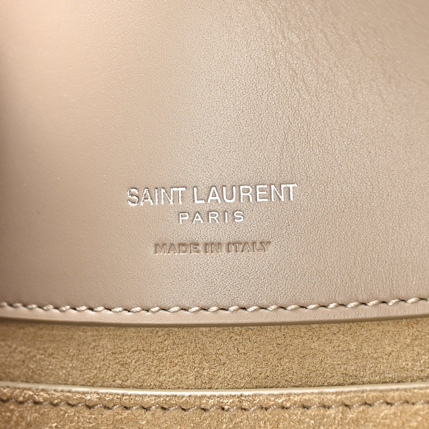 Shiny Calfskin Le 37 Bucket Bag Sea Salt