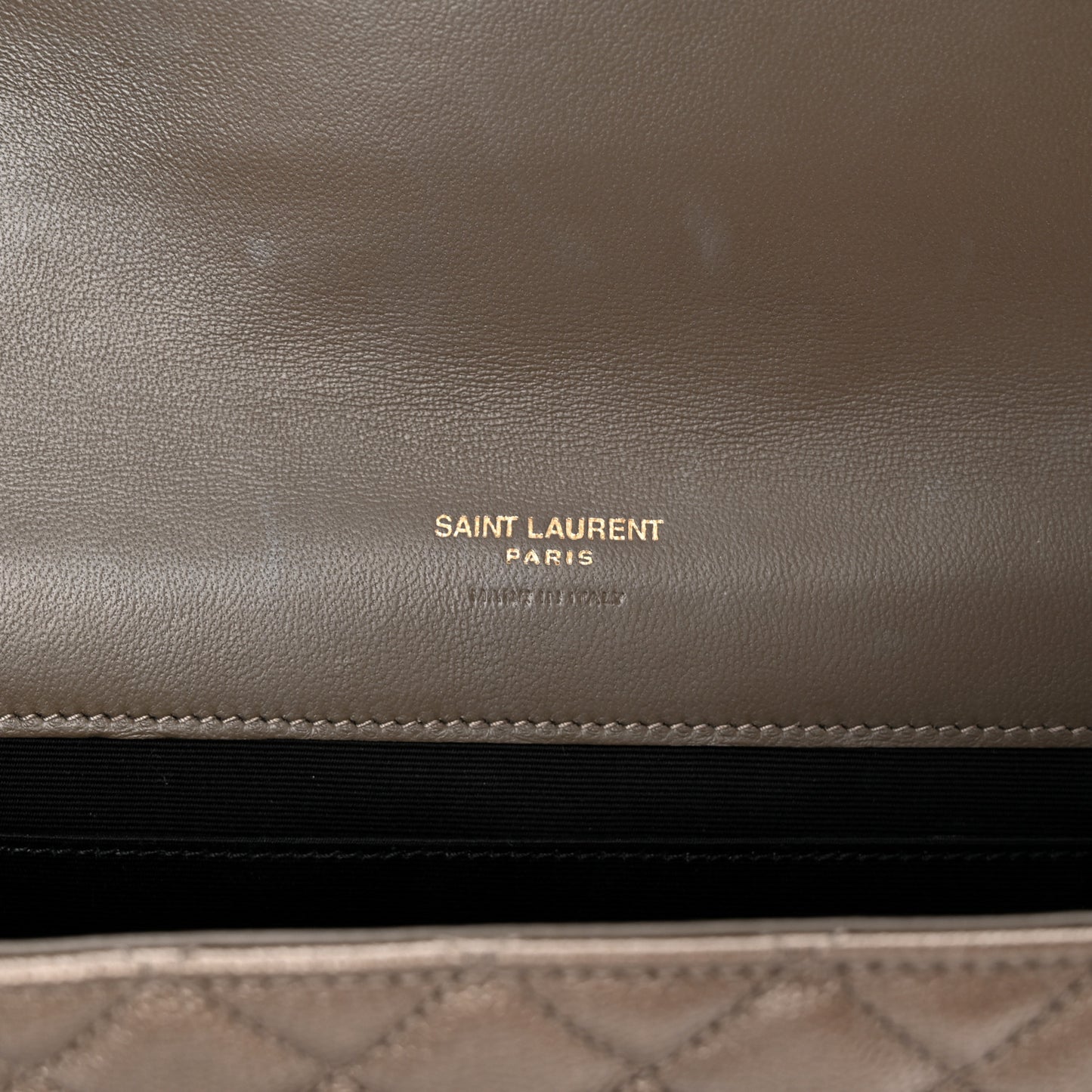 Grain De Poudre Textured Mixed Matelasse Triquilt Monogram Clutch Piombo