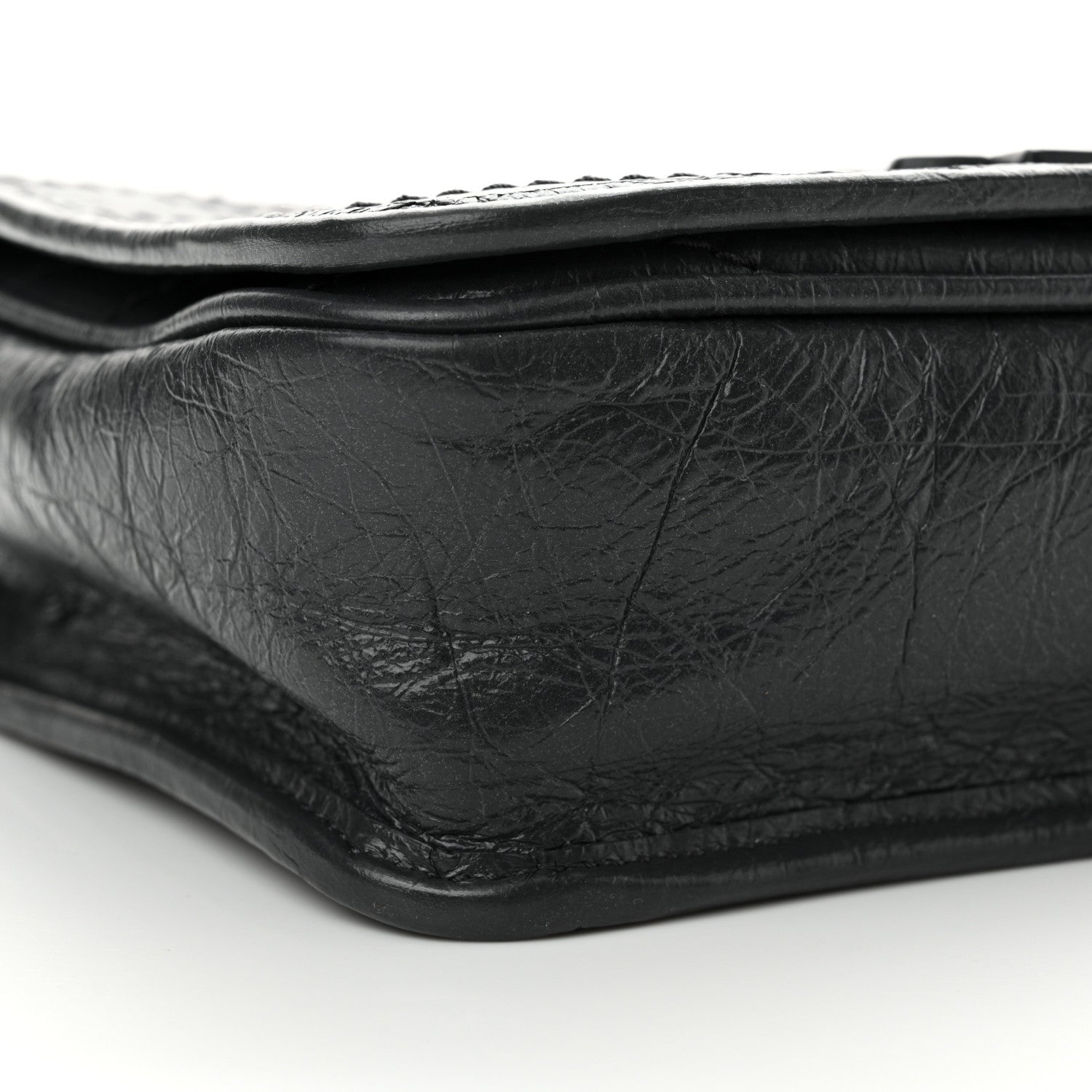 Saint Laurent Crinkled Calfskin Matelasse Monogram Niki Chain Wallet Storm 9 of 11