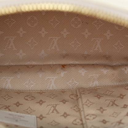 Louis Vuitton Lambskin Riveting White 7 of 28