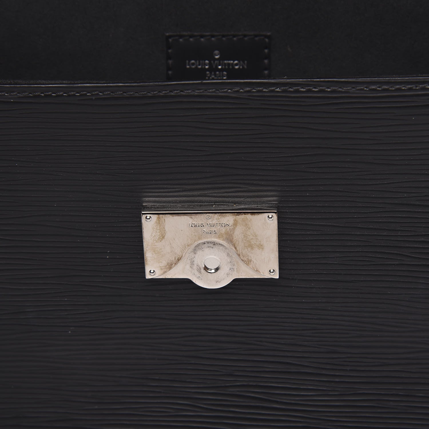 Louis Vuitton Epi Cluny MM Black 13 of 13