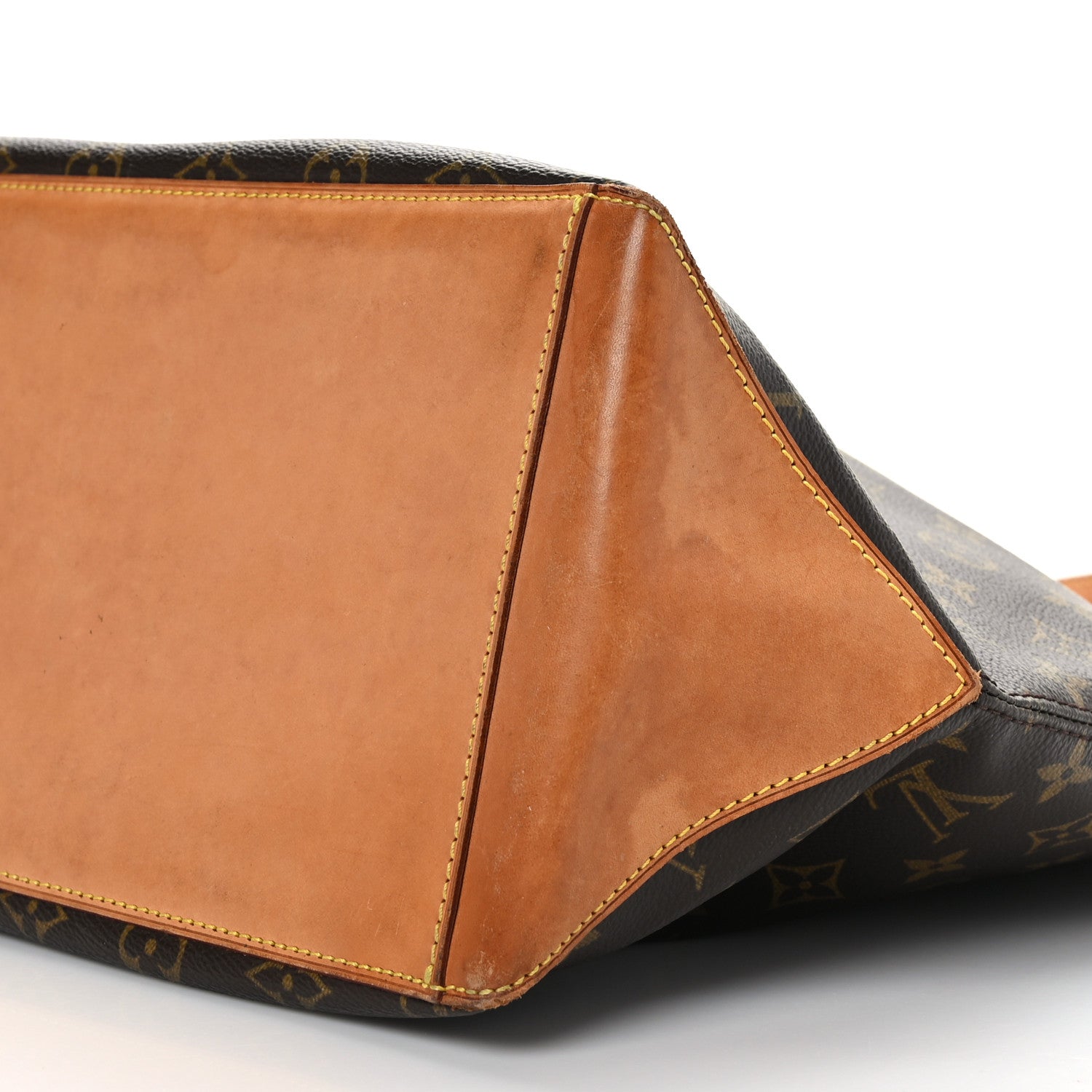 Louis Vuitton Monogram Cabas Mezzo 8 of 8
