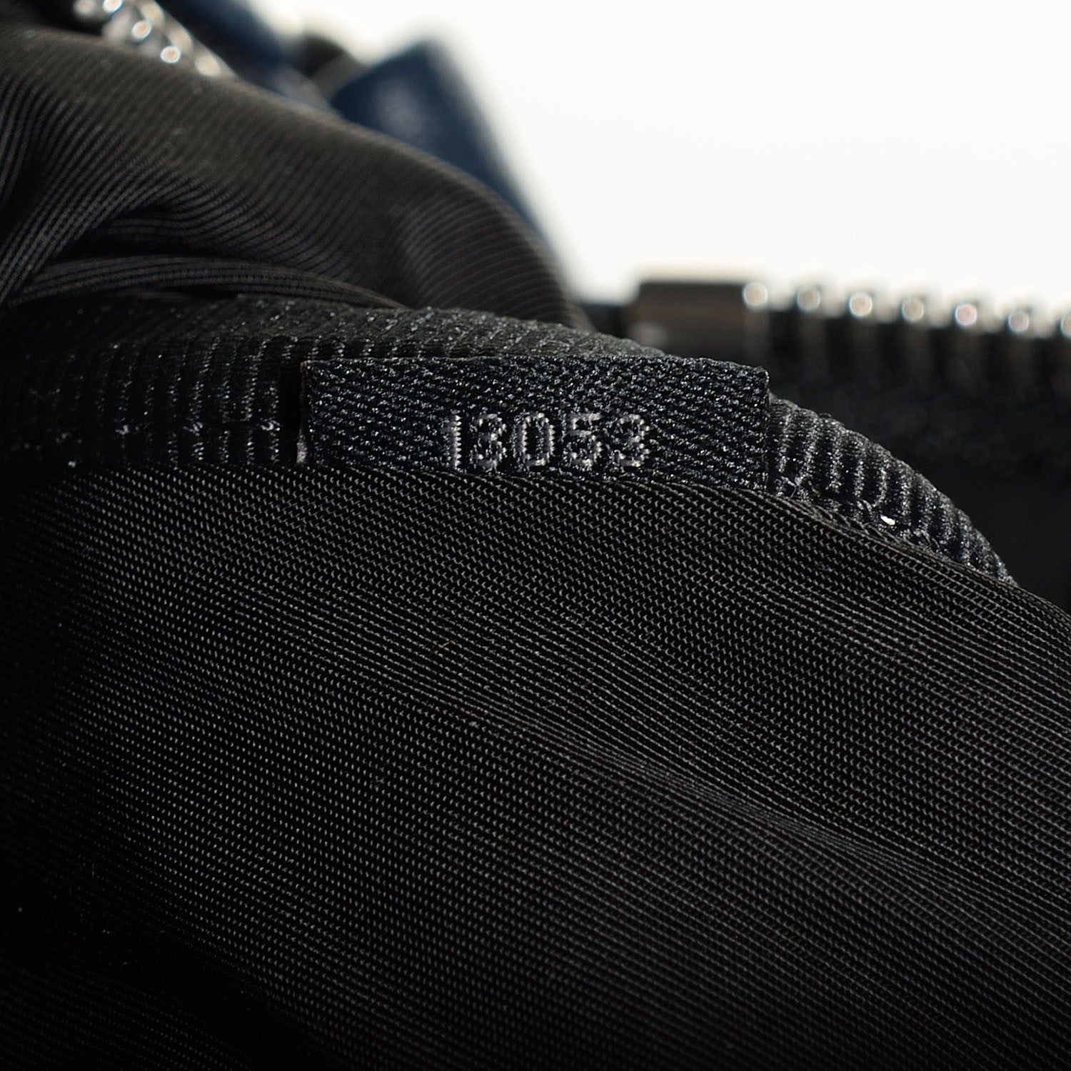 Alexander Wang Pebbled Lambskin Rocco Neptune 9 of 10