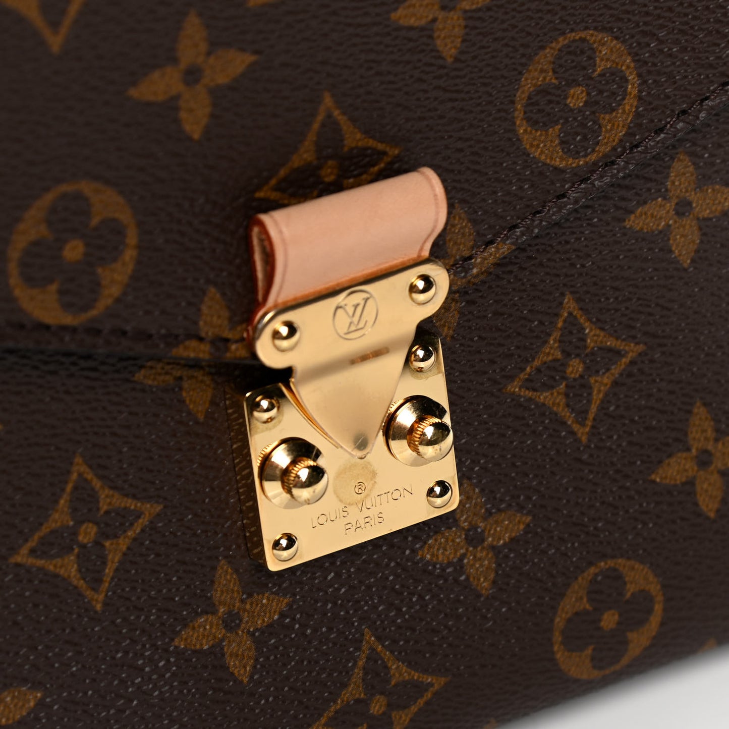 Monogram Pochette Metis