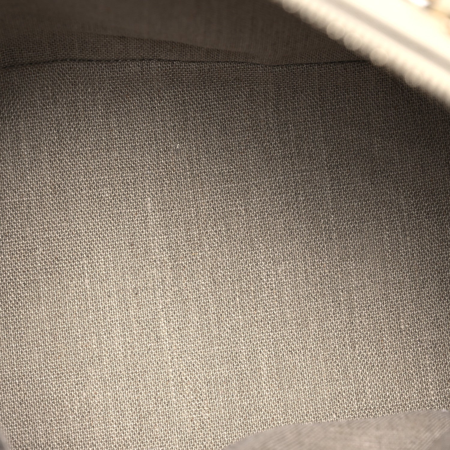 Gucci Soft Microguccissima Medium Dome Bag Ivoire 5 of 15