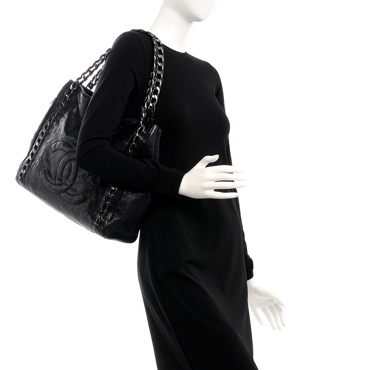Glazed Caviar Modern Chain Tote Black