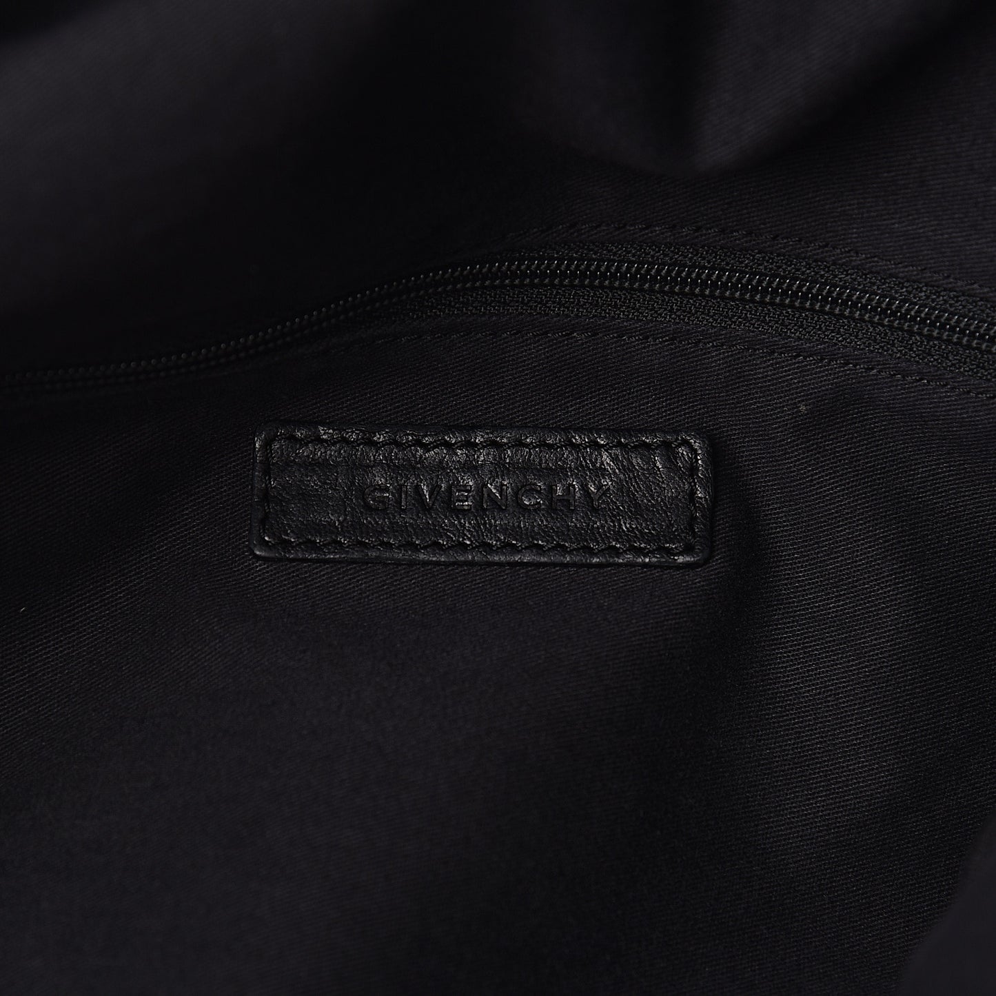 Lambskin Medium Nightingale Black