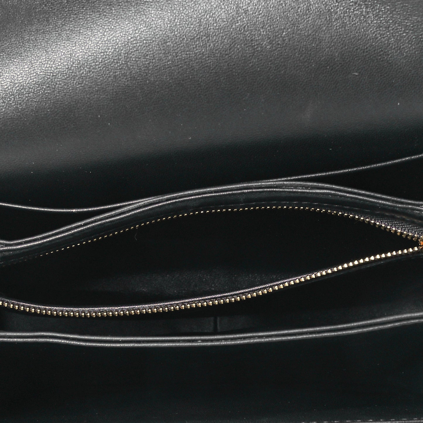 Shiny Calfskin Medium Triomphe Black
