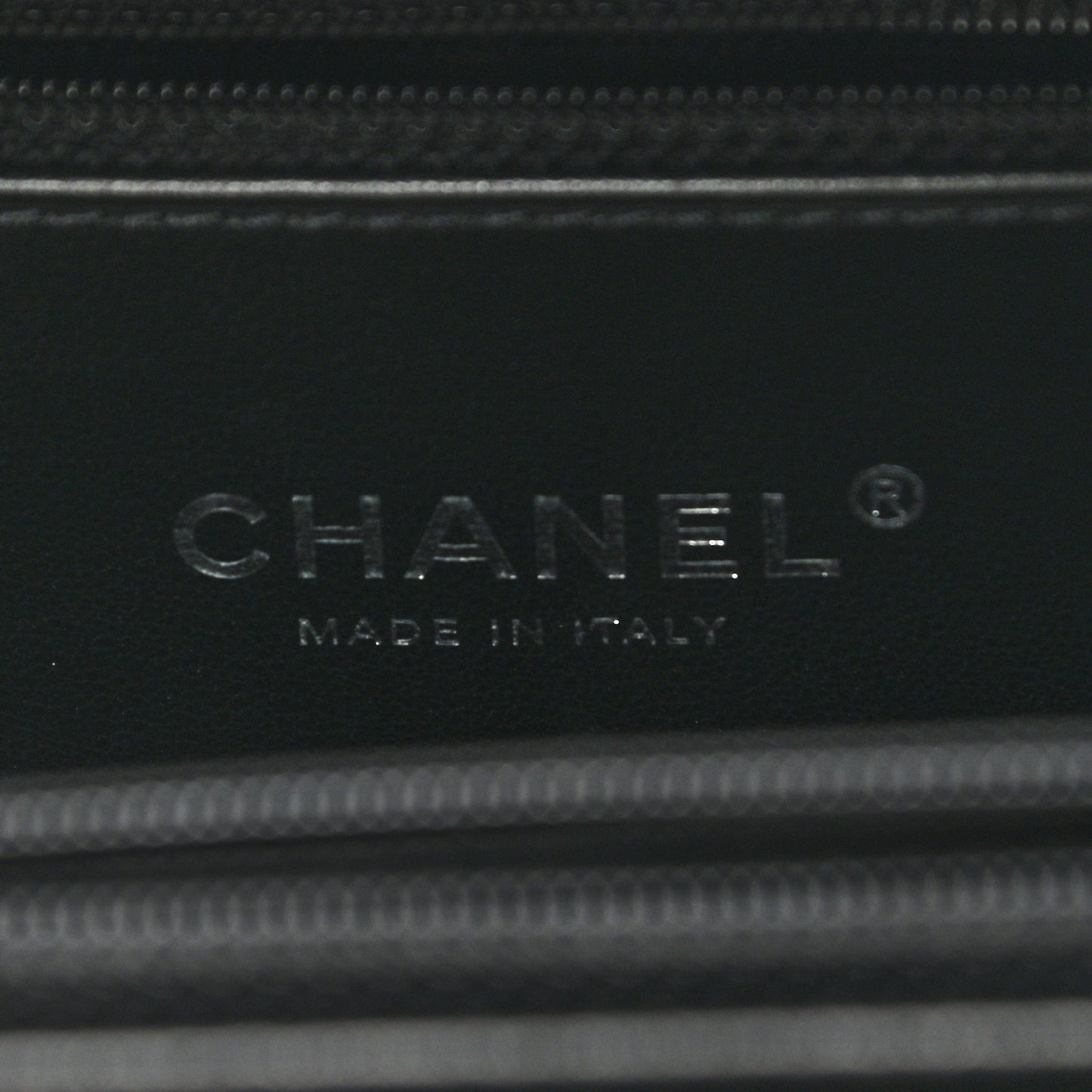 Lambskin Quilted Medium CC Filigree Vanity Case Black