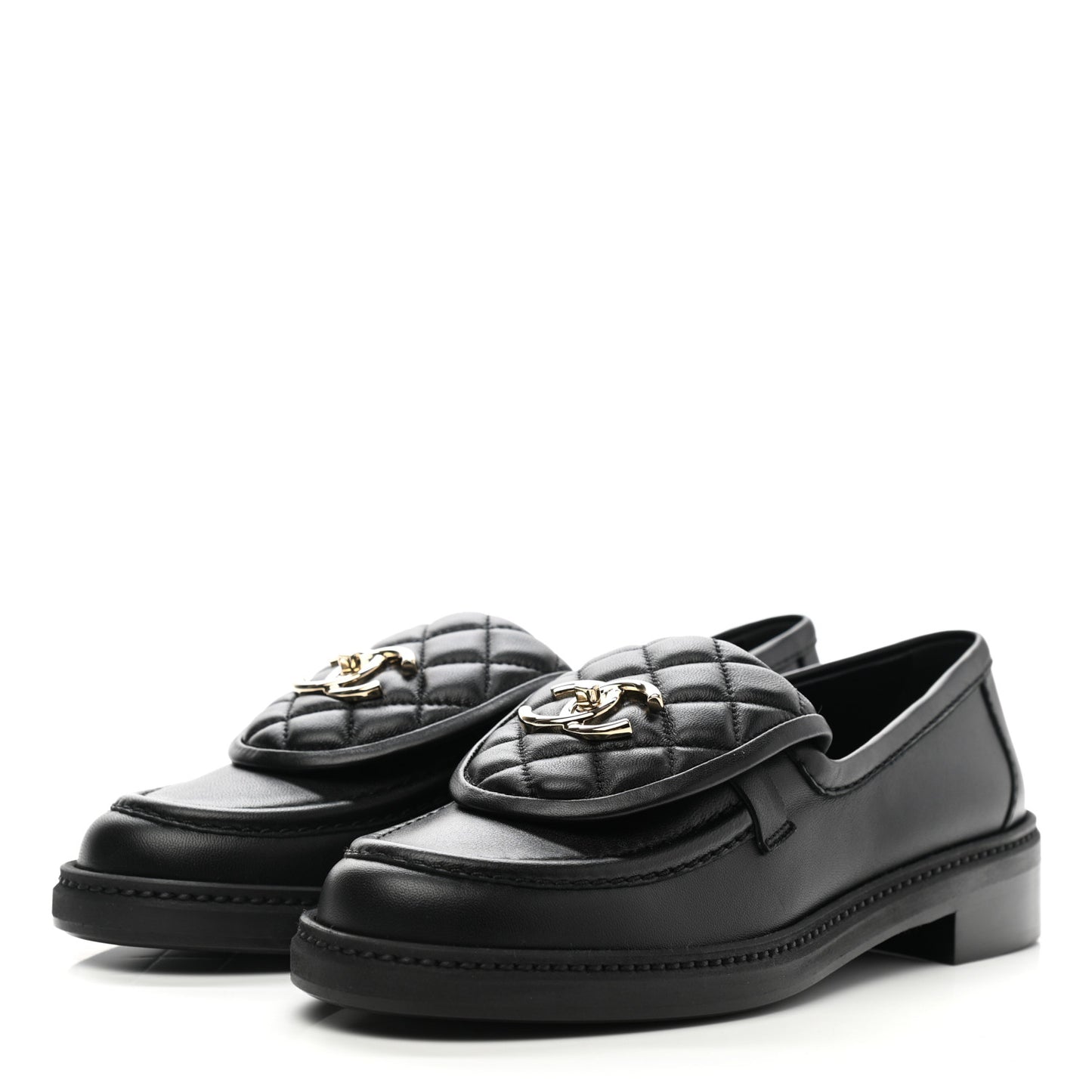 Lambskin Quilted CC Turnlock Loafers 37 Black