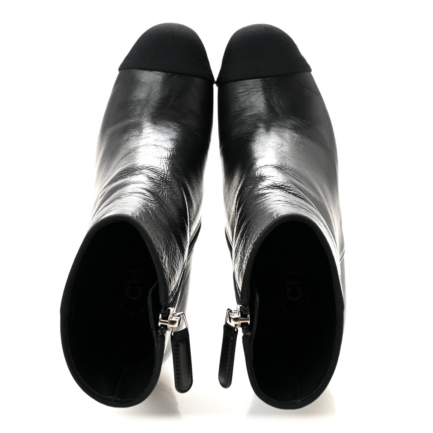 Crumpled Calfskin Cap Toe Chain Short Boots 35 Black