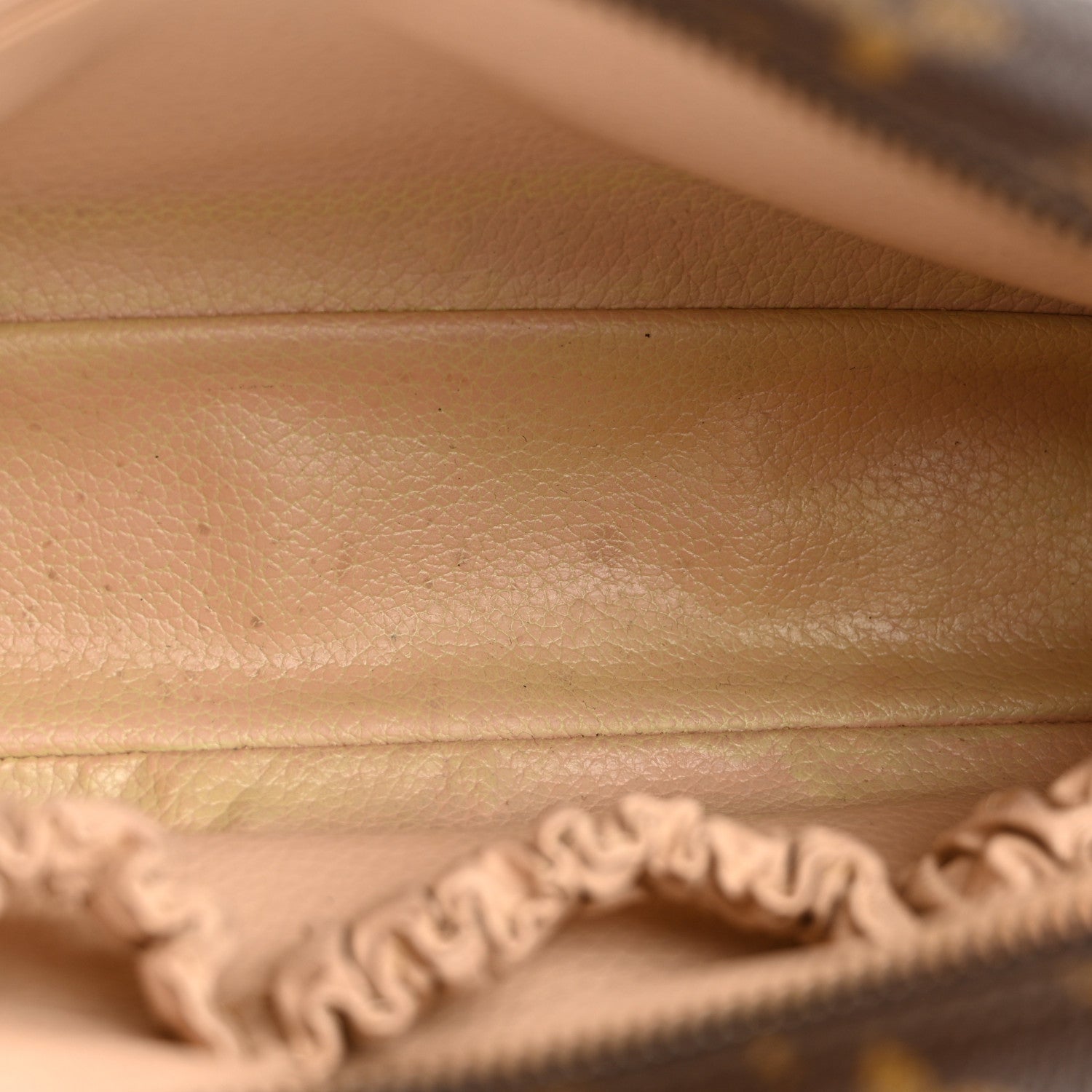 Louis Vuitton Monogram Trousse Toilette 23 9 of 11
