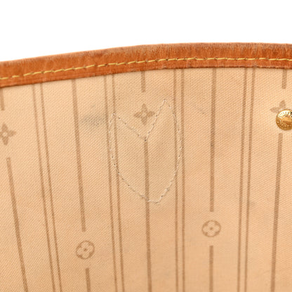 Louis Vuitton Damier Azur Neverfull PM 14 of 20