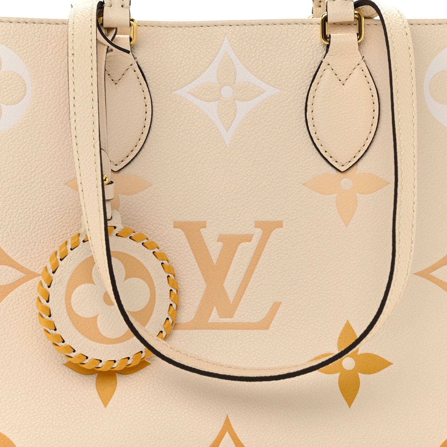 Louis Vuitton Empreinte Monogram Giant By The Pool Onthego MM Cream Saffron 7 of 9
