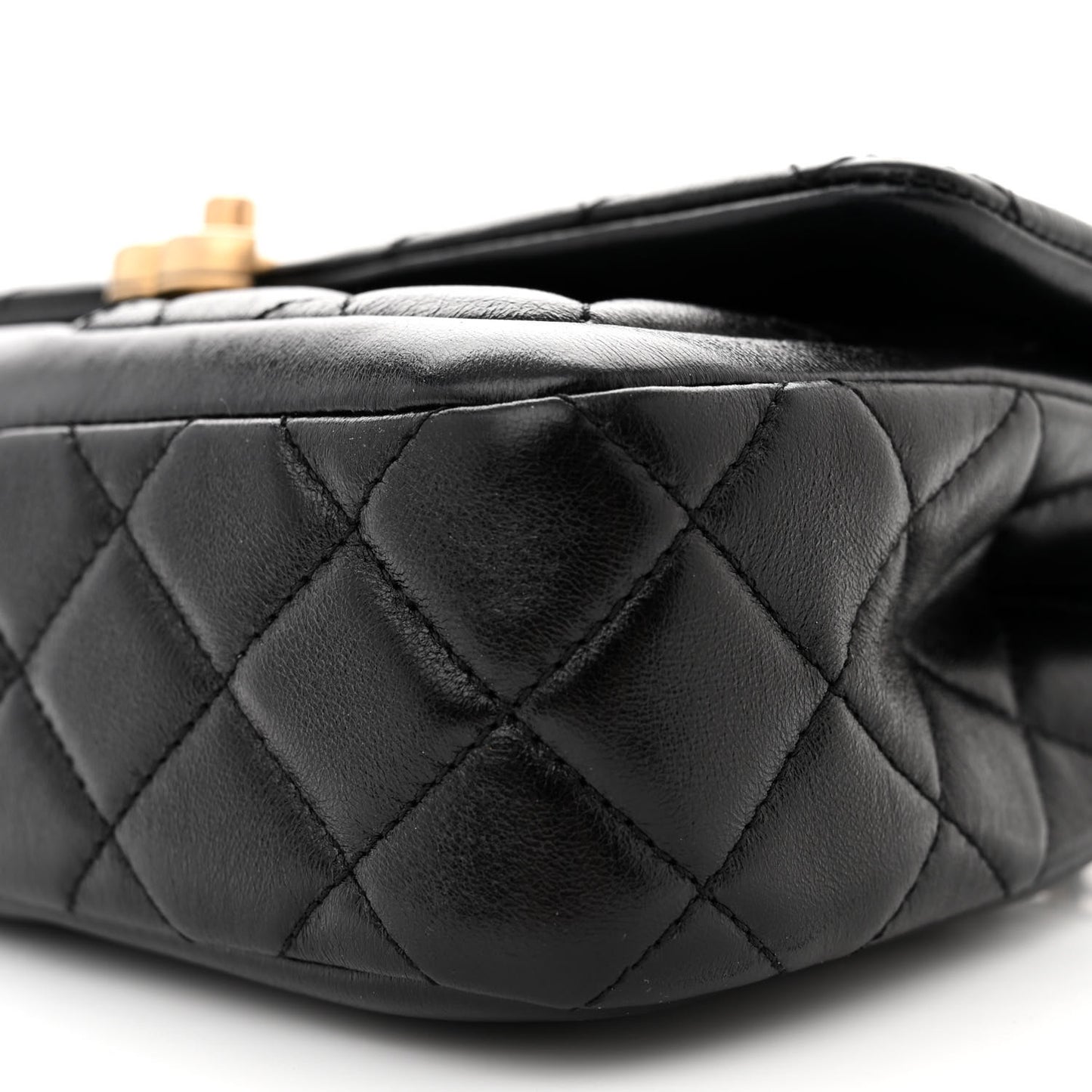 Shiny Lambskin Quilted Small Daily Friend Flap Black