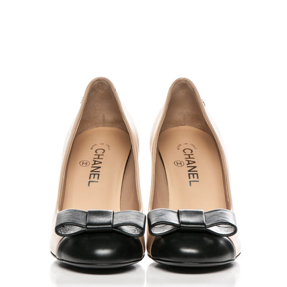 Chanel Lambskin Cap Toe Bow Pumps 39 Beige Black 2 of 7