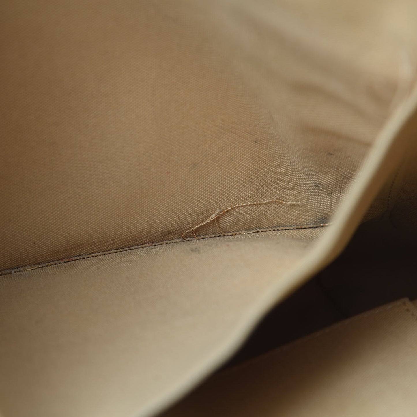 Damier Azur Totally MM