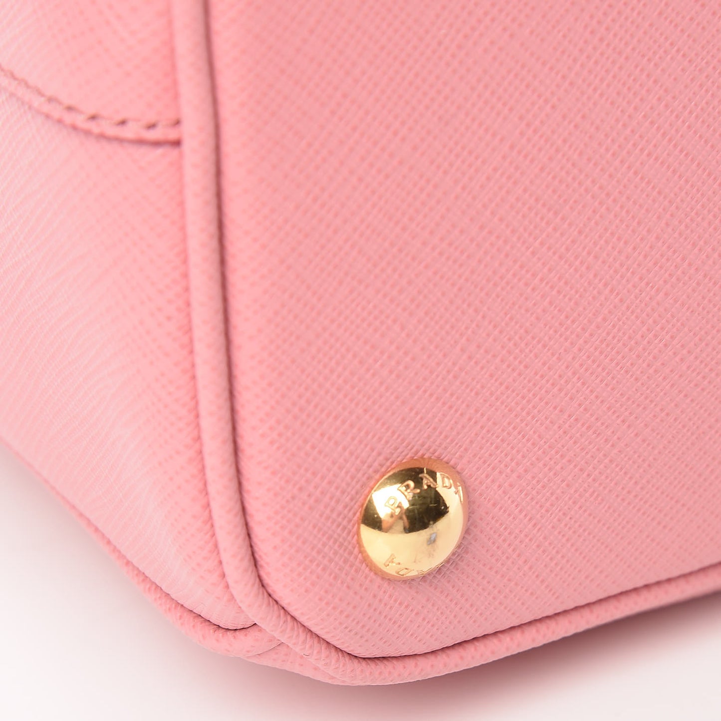 Saffiano Lux Medium Tote Petalo