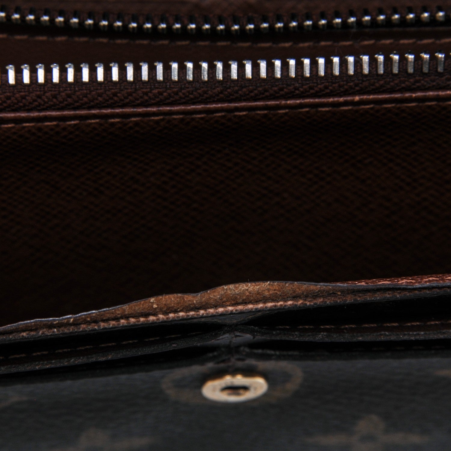 Louis Vuitton Monogram Sarah Wallet 9 of 9