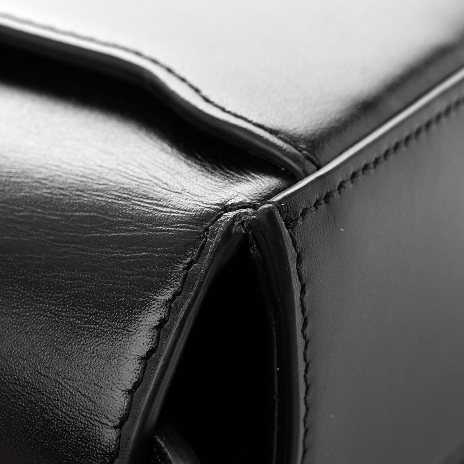 Givenchy Box Calfskin Medium 4G Shoulder Bag Black 13 of 14