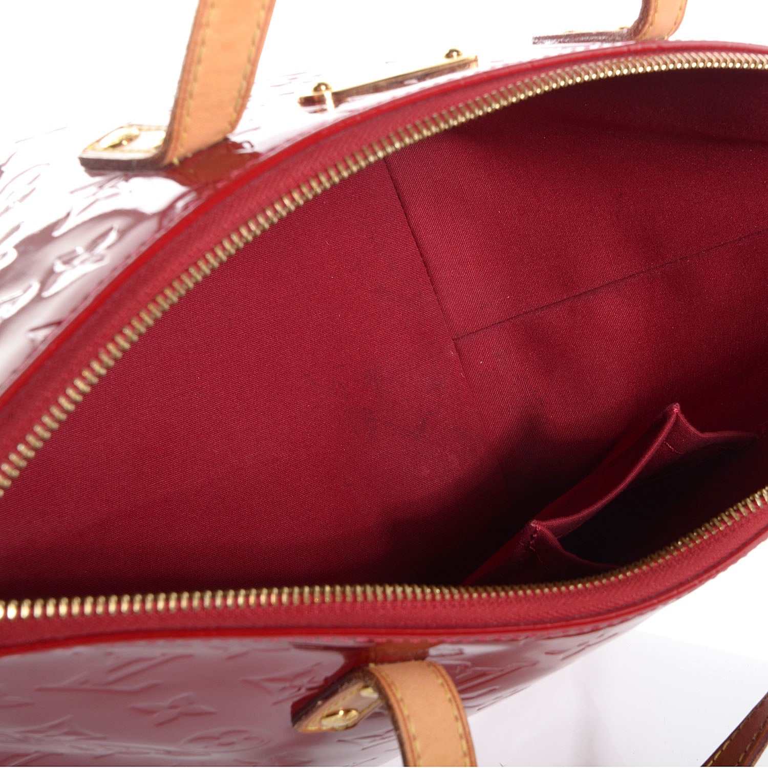 Louis Vuitton Vernis Bellevue PM Pomme D'Amour 5 of 7