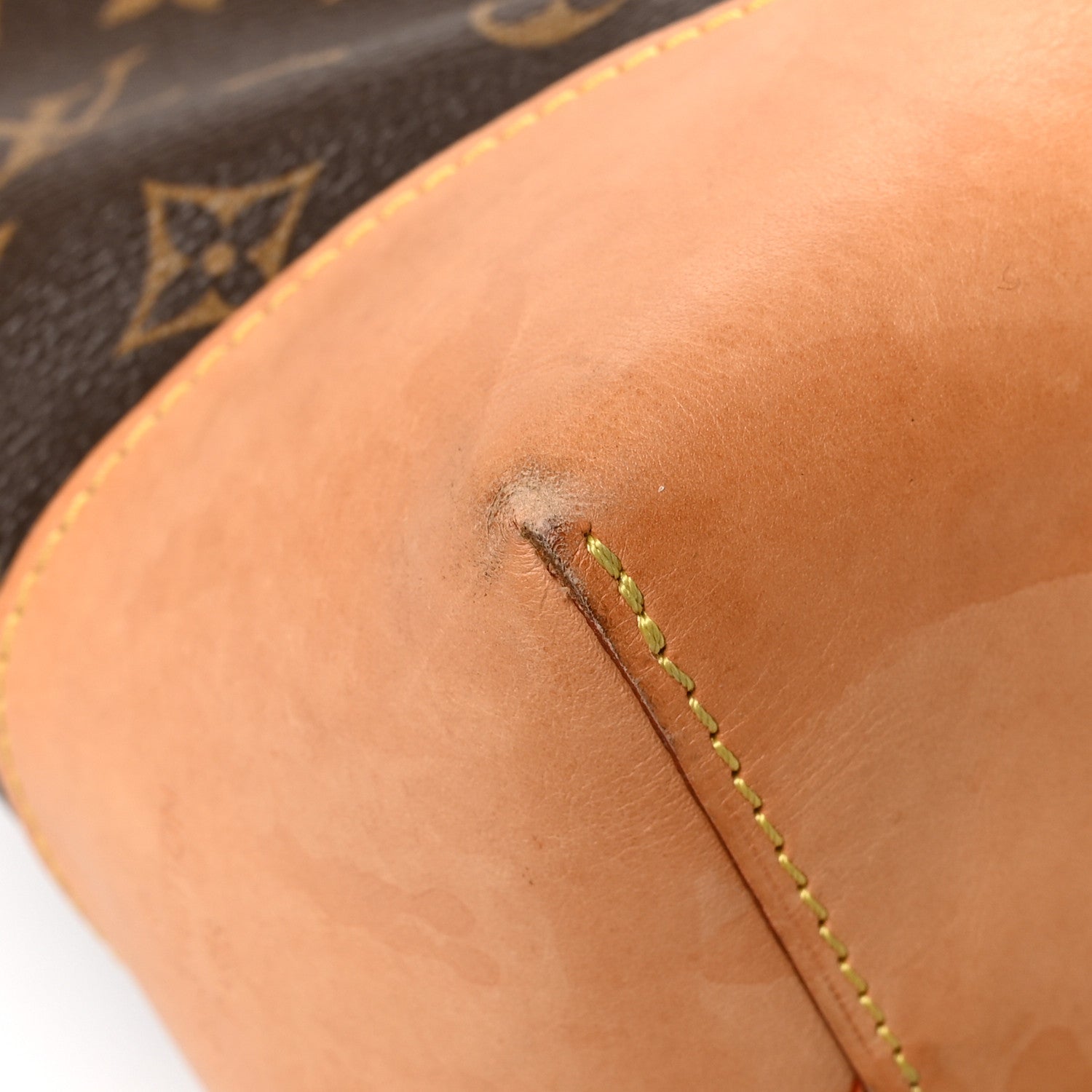 Louis Vuitton Monogram Berri MM 8 of 14