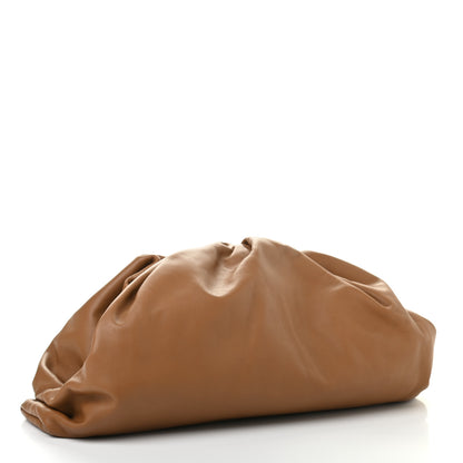 Bottega Veneta Smooth Butter Calf The Pouch Oversized Clutch Cammello 3 of 9