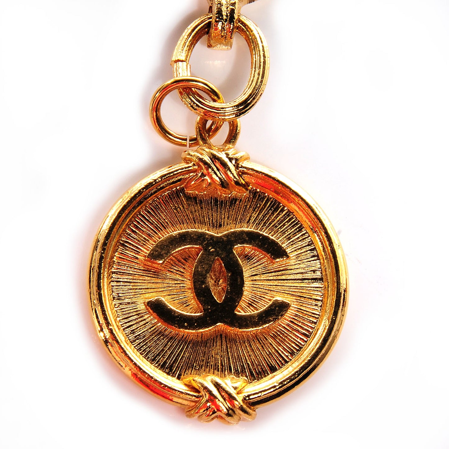 Metal Chain CC Medallion Belt Gold