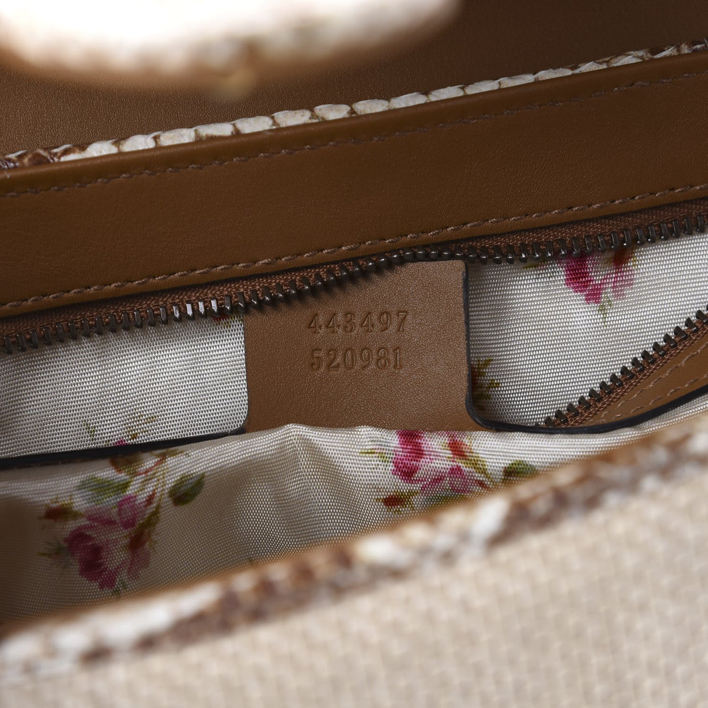 Raffia Elaphe Matelasse Small GG Marmont Shoulder Bag Natural Cream Brown