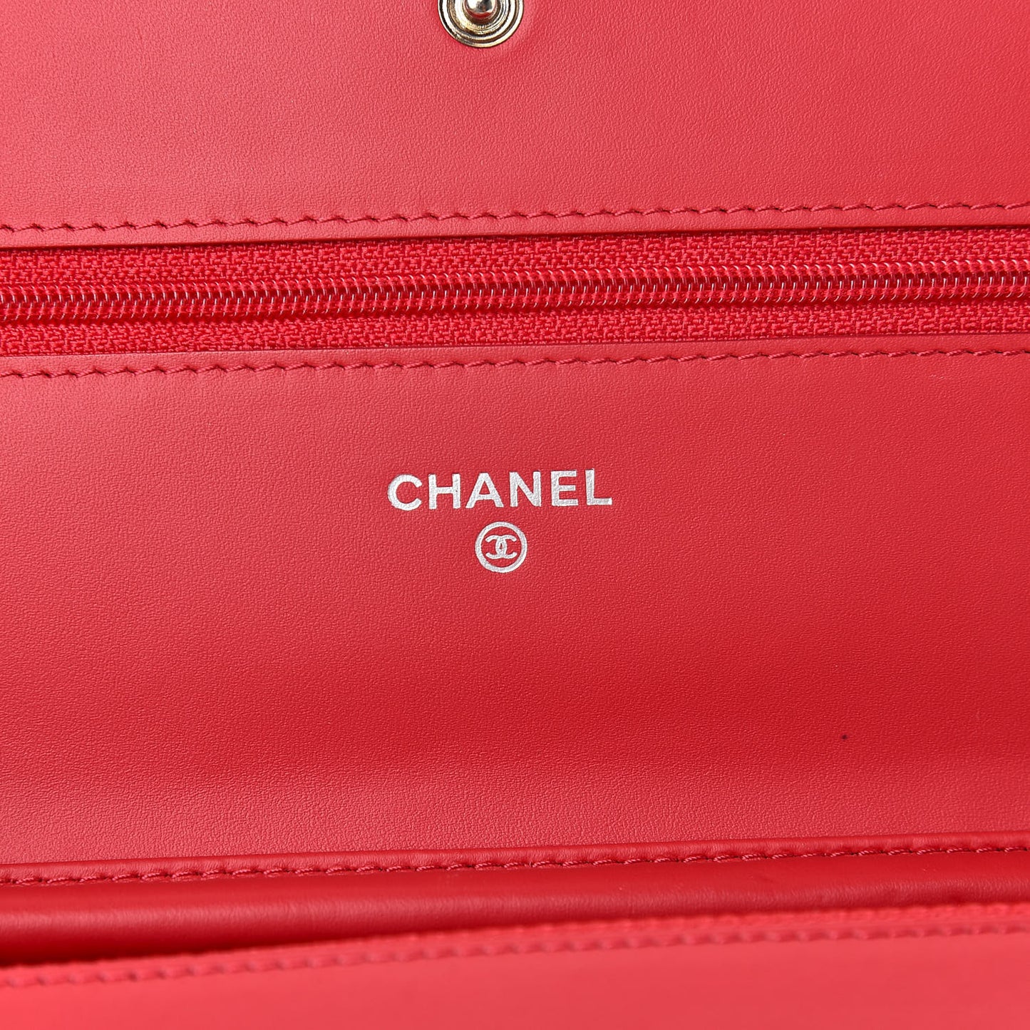Caviar Timeless CC Wallet On Chain WOC Red