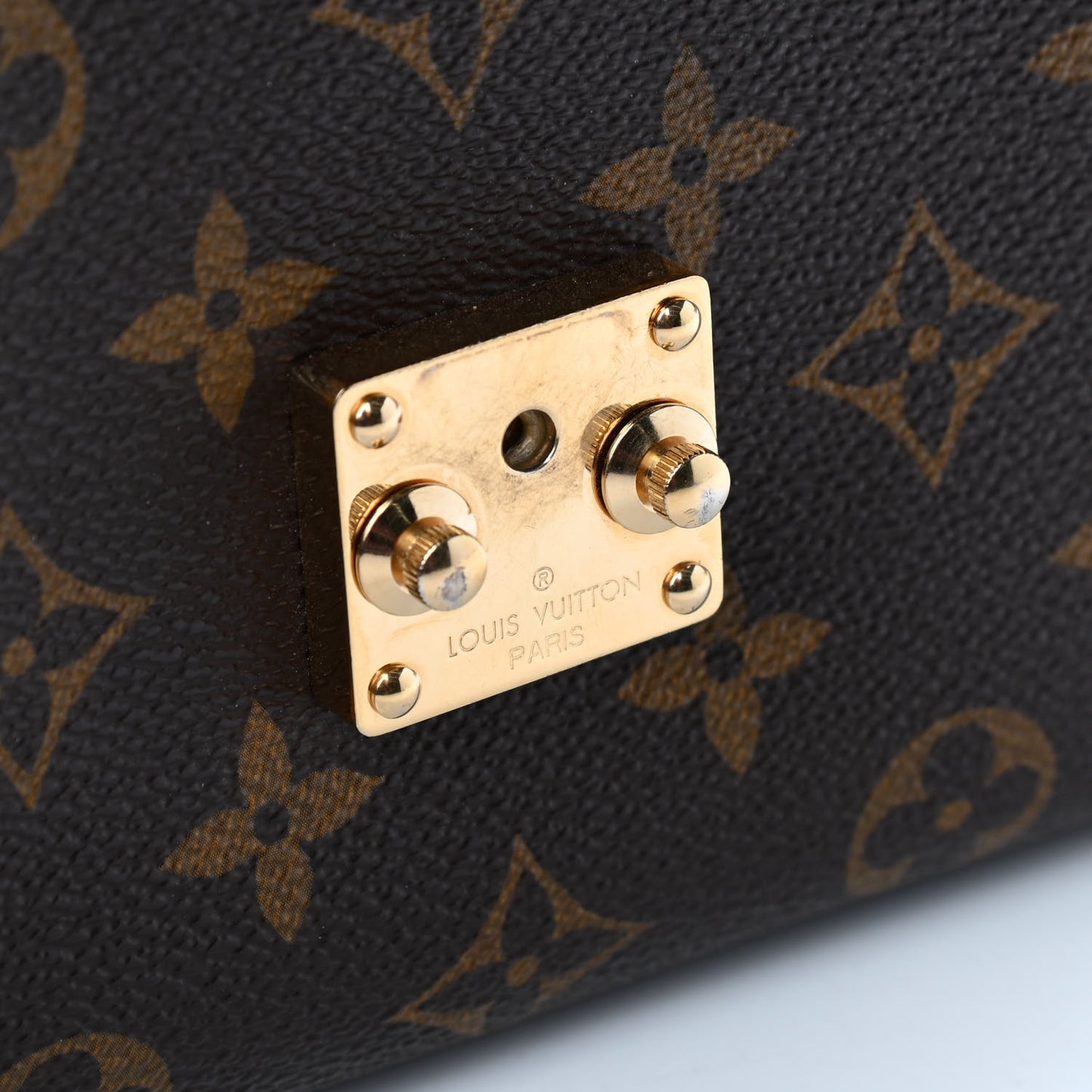 Monogram Pochette Metis