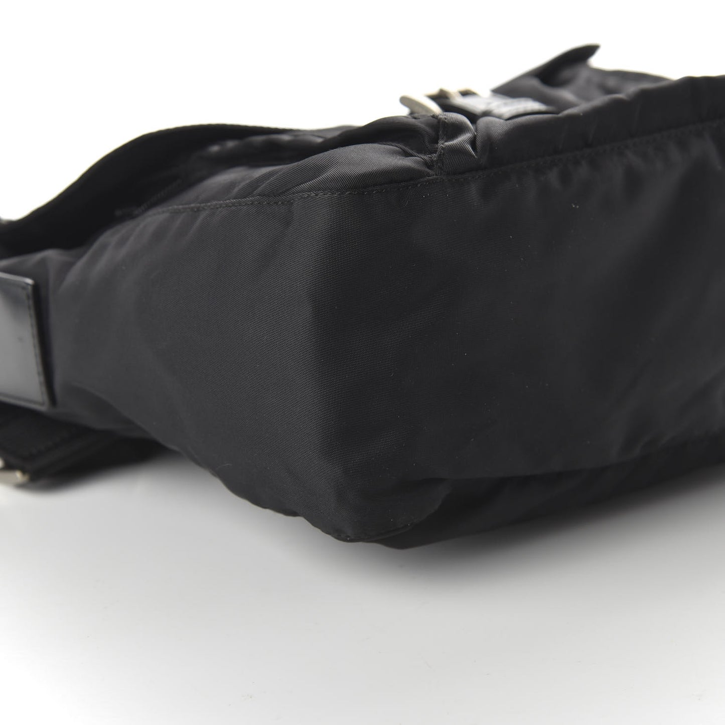 Agneau Giant 12 Gold Hardware City Black