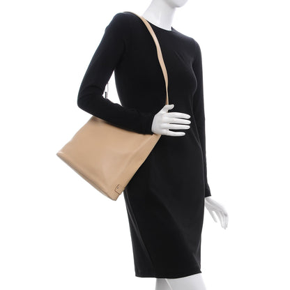Gucci Calfskin Hobo Beige 2 of 8